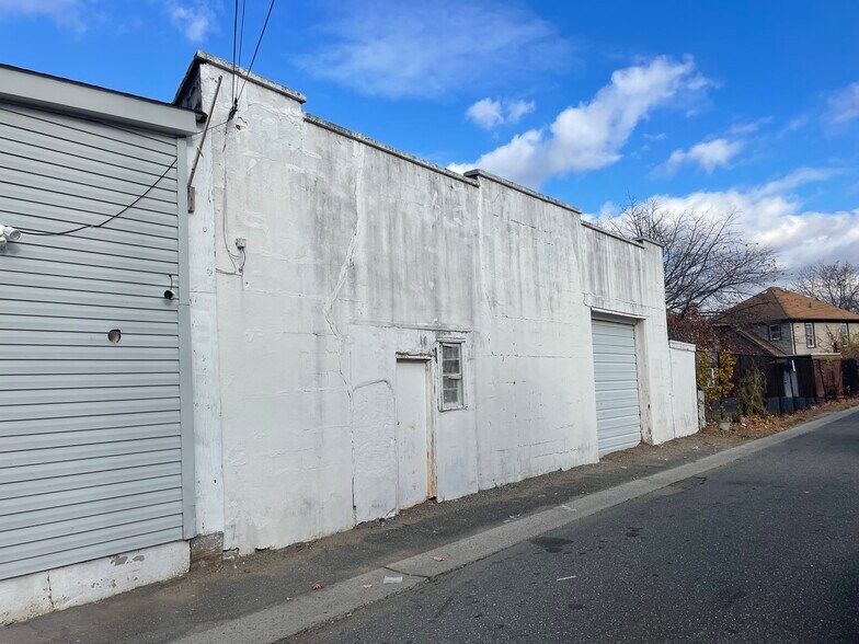 More Photos Of 57-69 Wanser Ave, Inwood Apartments For Sale