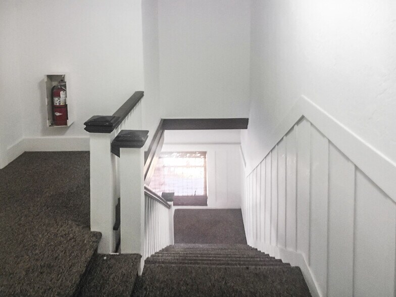 More Photos Of 213 Cedar St, Klamath Falls Apartments For Sale