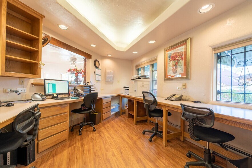 More Photos Of 3649 Main Ave, Durango Medical For Sale