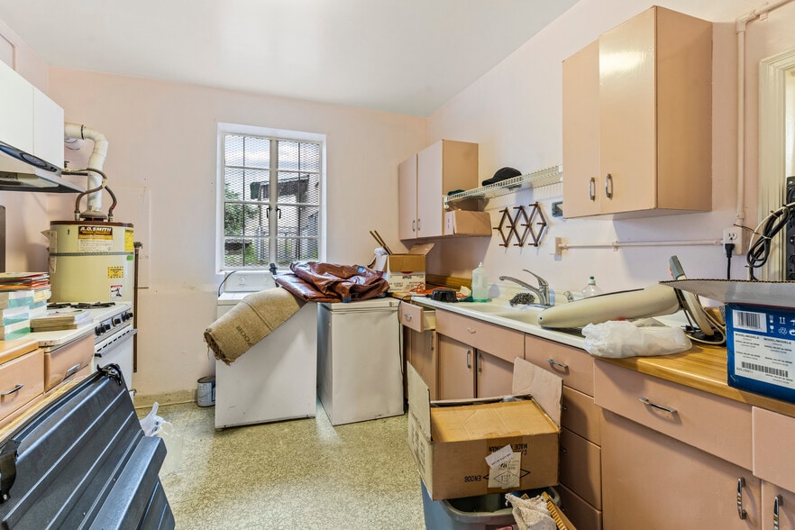 More Photos Of 6555 Geary Blvd, San Francisco Religious Facility For Sale