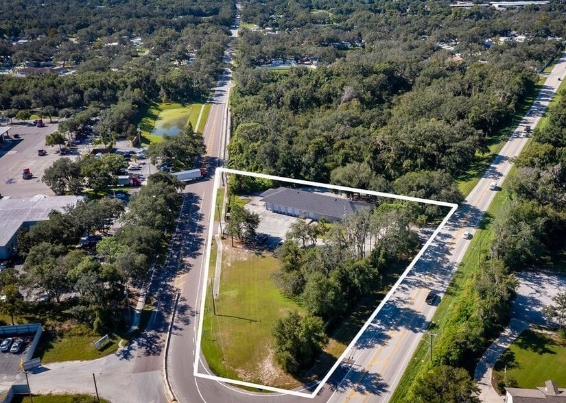 More Photos Of 12221 N Us Highway 301, Thonotosassa Light Distribution For Sale