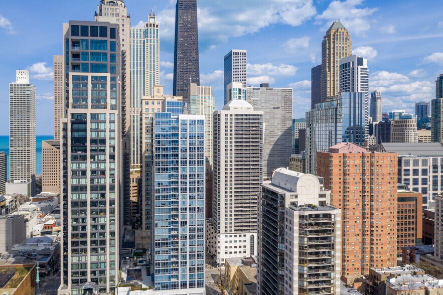 More Photos Of 1 E Delaware Pl, Chicago Apartments For Lease