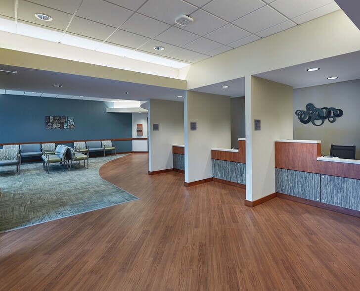 More Photos Of 29 Healthpark Way, Clayton Unknown For Lease
