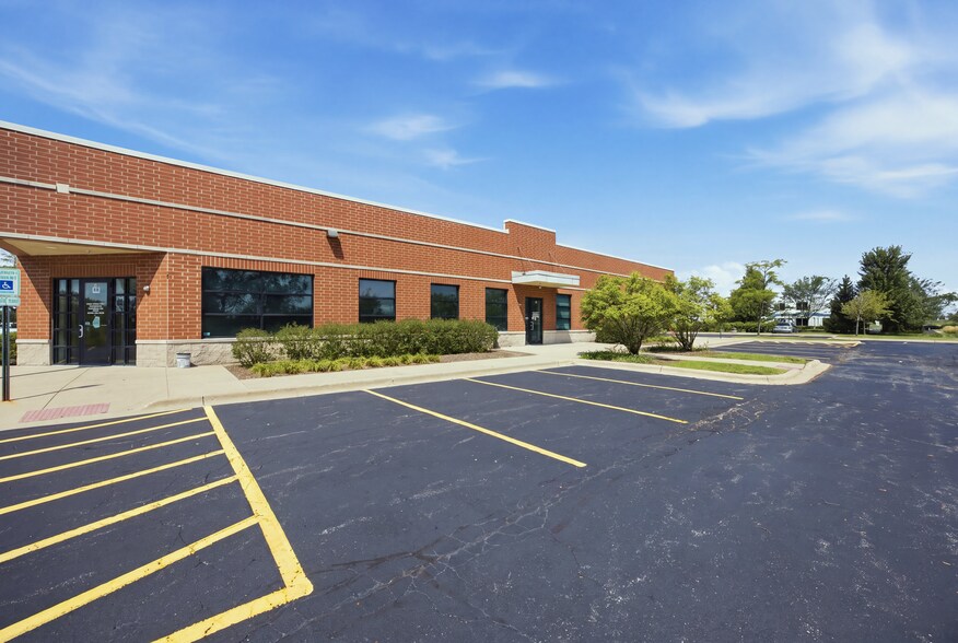 More Photos Of 18861 S 90th Ave, Mokena Medical For Lease