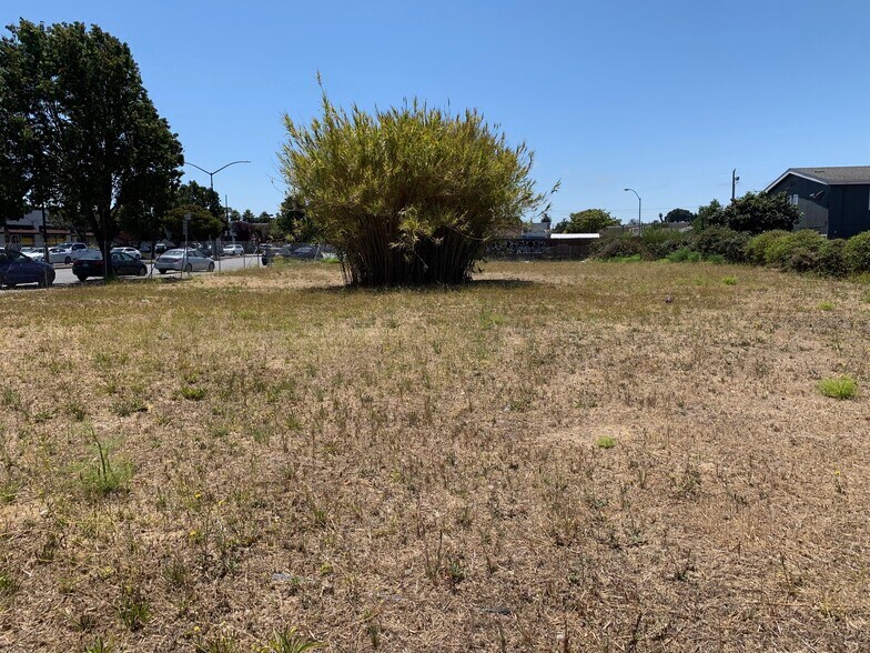 More Photos Of 14427-14451 San Pablo Ave, San Pablo Land For Sale