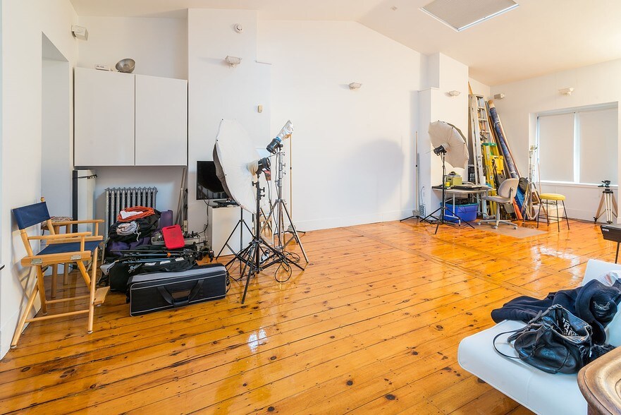 More Photos Of 32 Pearl St, Cambridge Office For Lease