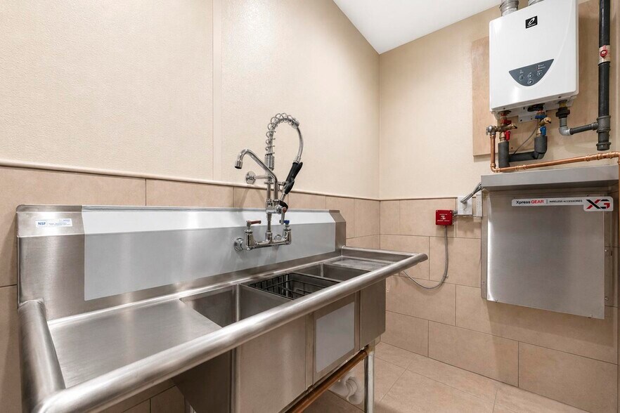 More Photos Of 1234 Stewart Ave, Bethpage General Retail For Sale