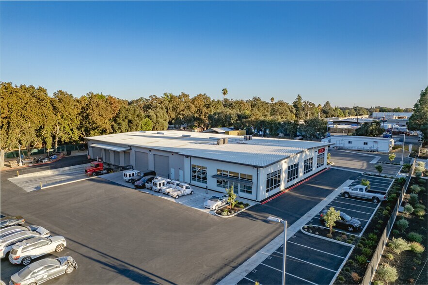 More Photos Of 1635 Cebrian St, West Sacramento General Retail For Sale