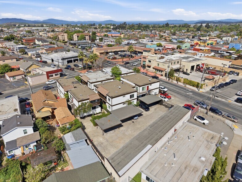 More Photos Of 1640 23rd St, San Pablo Apartments For Sale