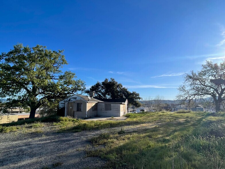More Photos Of 23452 Lyons Ave, Santa Clarita Land For Sale