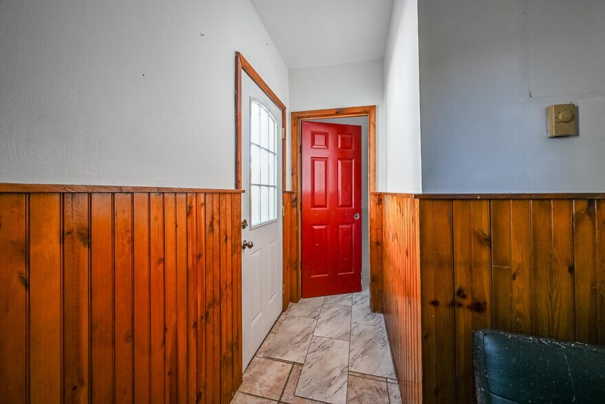 More Photos Of 329 Kent Rd, New Milford Apartments For Sale