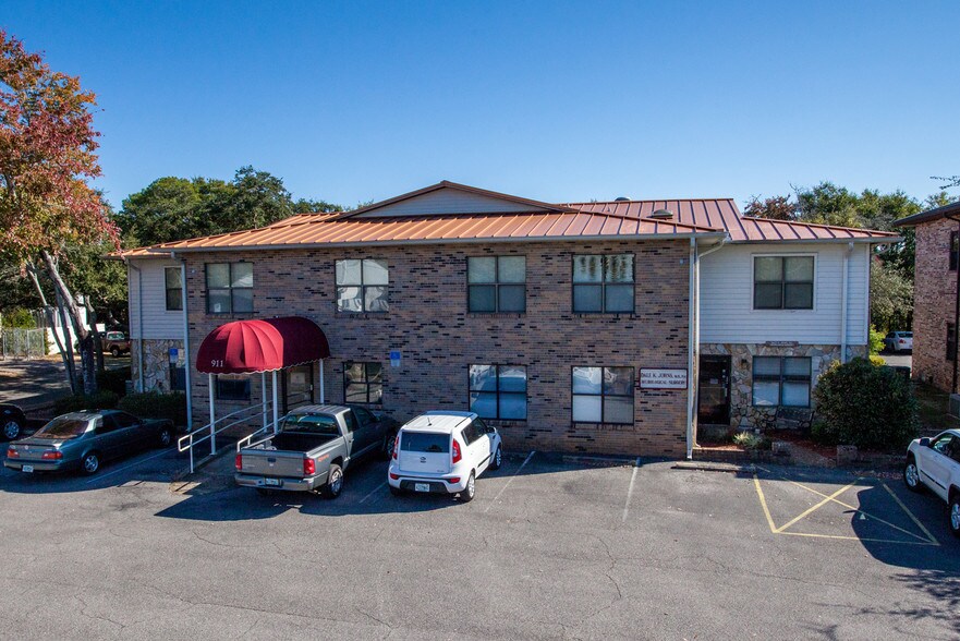 More Photos Of 911 Mar Walt Dr, Fort Walton Beach Office For Lease