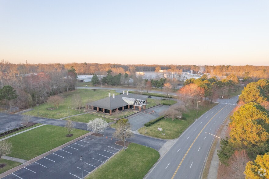 More Photos Of 200 Enterprise Dr, Newport News Office For Lease