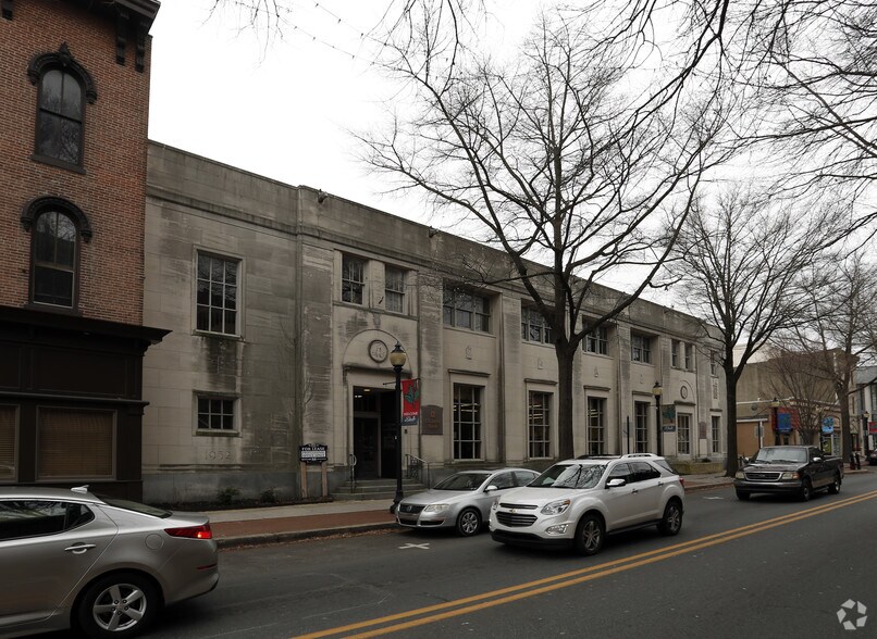 More Photos Of 8 W Loockerman St, Dover Office For Lease