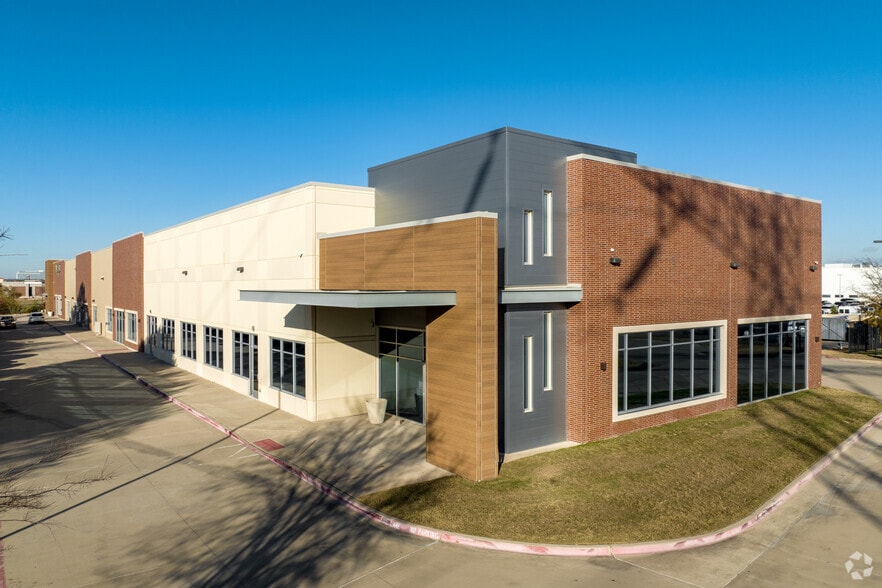 Primary Photo Of 6300 Communications Pky, Plano Flex For Lease