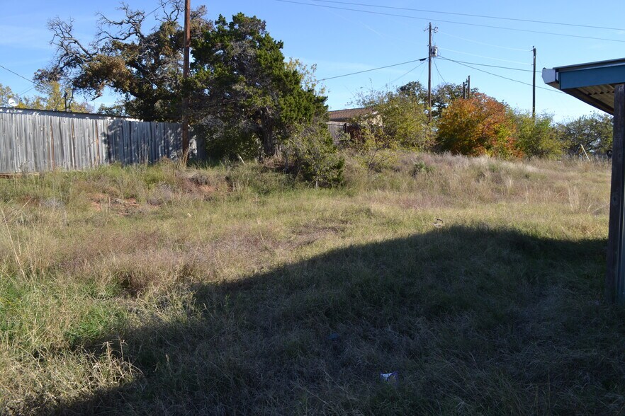 More Photos Of 220 Highway 261, Buchanan Dam Restaurant For Lease