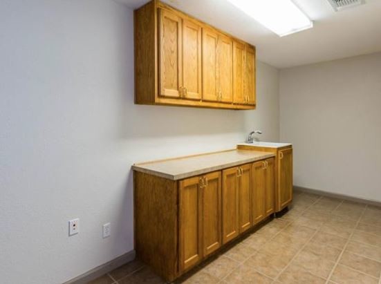 More Photos Of 2527 Fm 691, Denison Medical For Sale