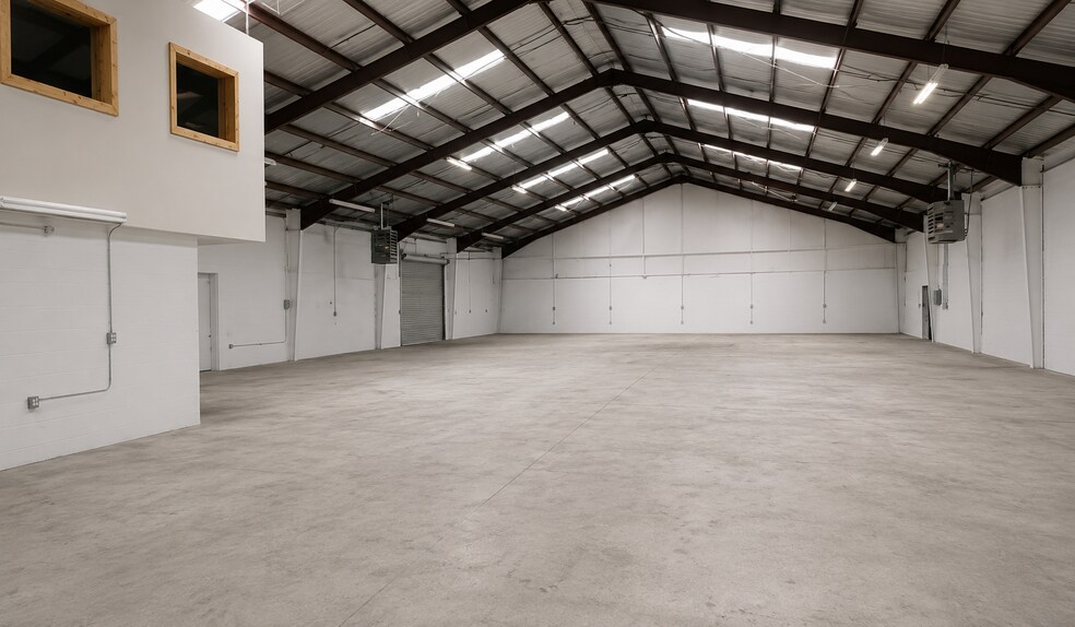 More Photos Of 335 Academy Dr, Corrales Office For Lease