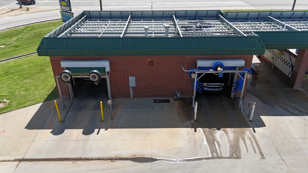 More Photos Of 2507 N Harvey Rd, Seminole Carwash For Sale