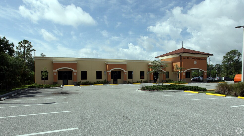 More Photos Of 20600 Veterans Blvd, Port Charlotte Medical For Lease
