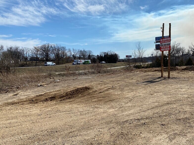 More Photos Of Crews Dr, Saint Clair Land For Lease