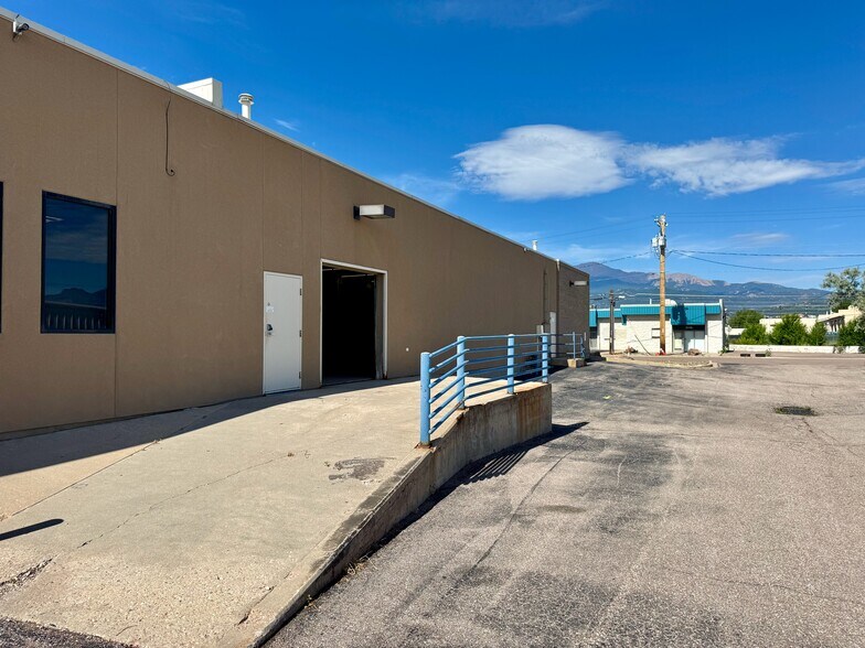 More Photos Of 610-650 E 1st St, Colorado Springs Office For Lease