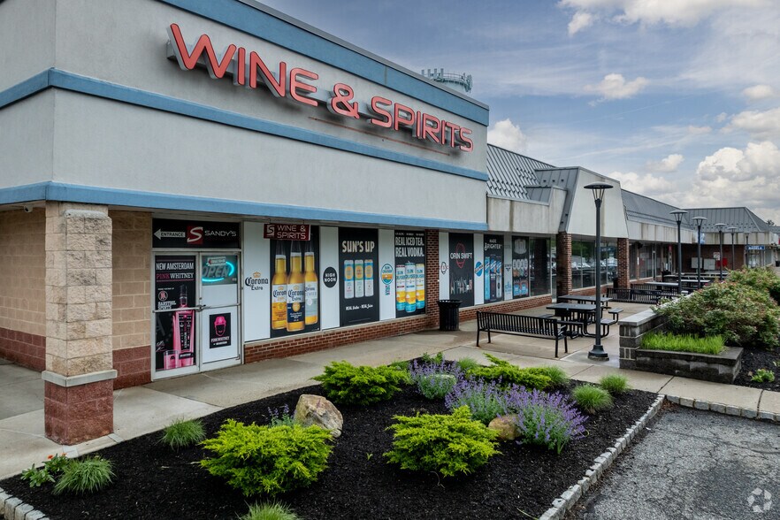 More Photos Of 293 US Hwy 206, Flanders Bank For Lease