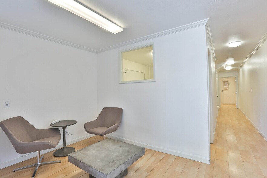 More Photos Of 1206 S Amphlett Blvd, San Mateo Warehouse For Sale