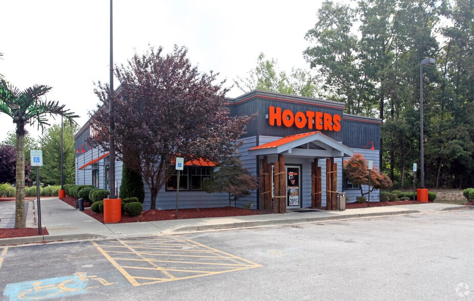More Photos Of 3600 Crain Hwy, Waldorf Restaurant For Lease