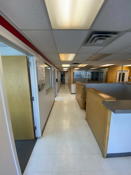 More Photos Of 4700 N Bryant Ave, Oklahoma City Warehouse For Lease