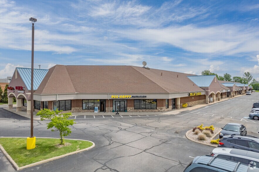 Primary Photo Of 4195 Massillon Rd, Uniontown Storefront For Lease