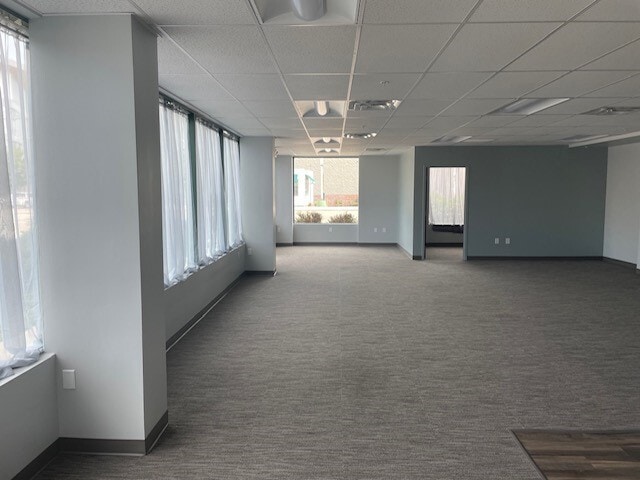 More Photos Of 2-10 S Patterson Blvd, Dayton Office For Lease