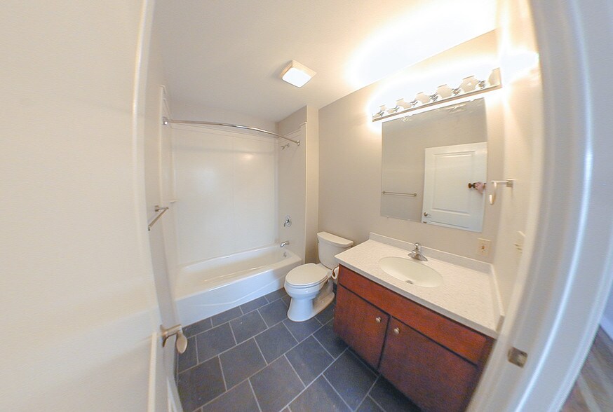 More Photos Of 123 Garrett Ave, Bryn Mawr Apartments For Sale