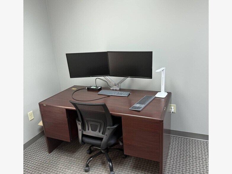 More Photos Of 140 Research Blvd, Madison Coworking Space