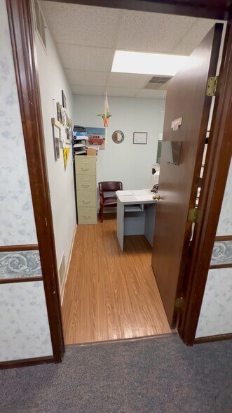 More Photos Of 4333 W Saint Joseph Hwy, Lansing Medical For Lease