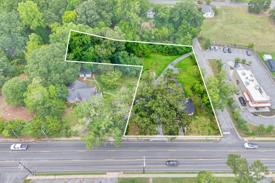 More Photos Of 402 W Main St, Williamston Medical For Sale
