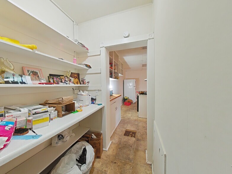 More Photos Of 202 Macdade Blvd, Collingdale Apartments For Sale