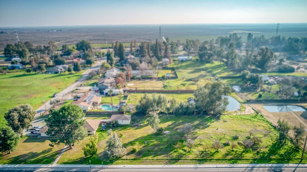 More Photos Of 37366 Avenue 12, Madera Land For Sale