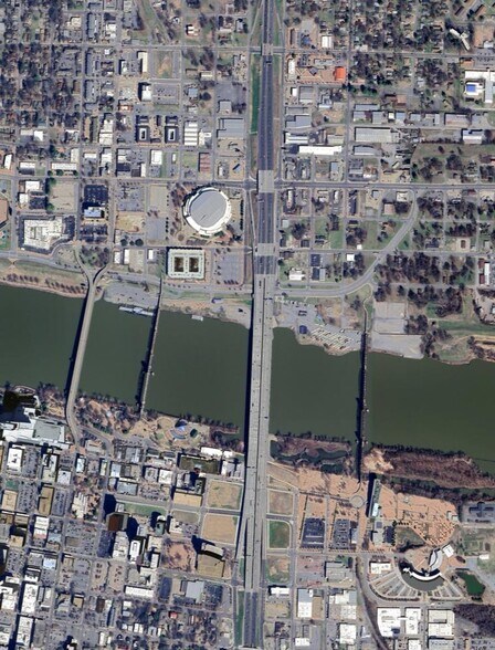 More Photos Of 1201 E 5th St, North Little Rock Warehouse For Sale