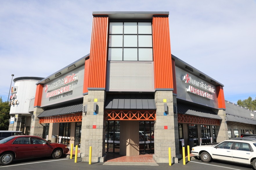More Photos Of 607 SE Everett Mall Way, Everett Unknown For Lease