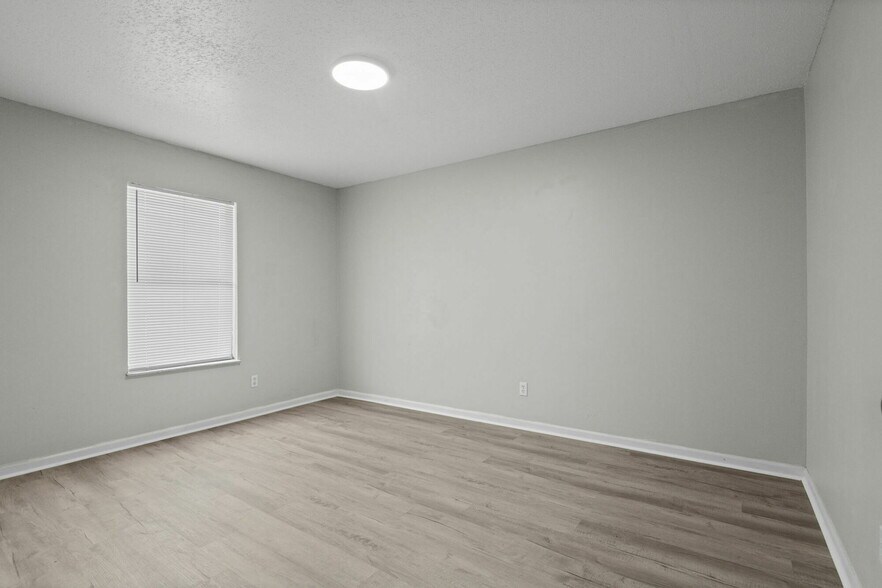 More Photos Of 150 Ellis St, Vonore Apartments For Sale
