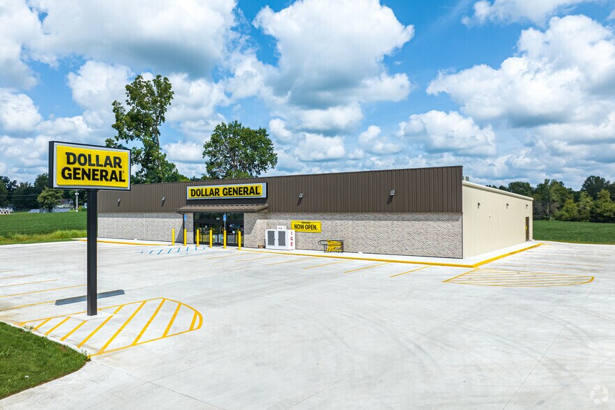 Primary Photo Of 28944 Highway 24, Keytesville Convenience Store For Sale
