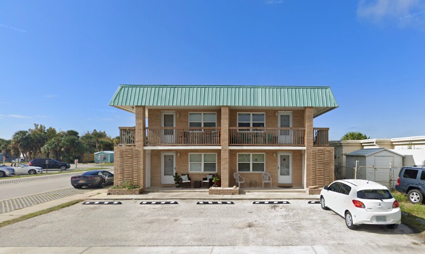 Primary Photo Of 212 S Daytona Ave, Flagler Beach General Retail For Lease
