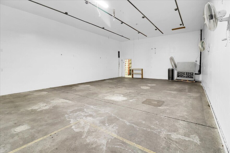 More Photos Of 1520 E Miner Ave, Stockton Manufacturing For Sale