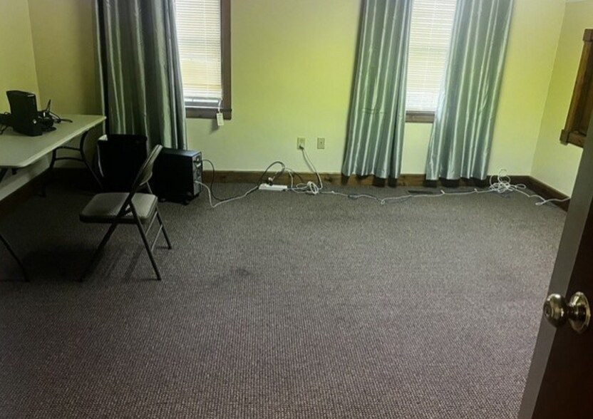 More Photos Of 3299 Kemp Rd, Dayton Office For Sale