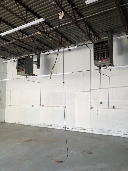 More Photos Of 1384 Hartford Ave, Johnston Unknown For Lease