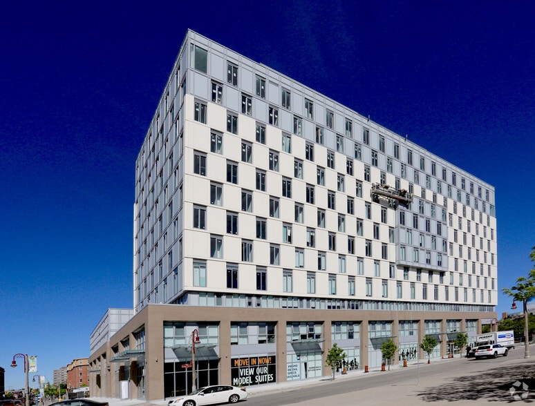 More Photos Of 100 Bond St E, Oshawa Apartments For Lease