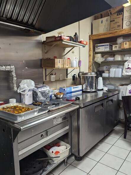 More Photos Of 2241-2249 Westchester Ave, Bronx General Retail For Sale