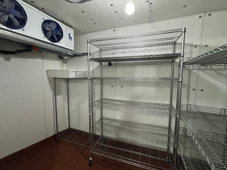 More Photos Of 14 N College Ave, Saint Joseph Storefront For Sale