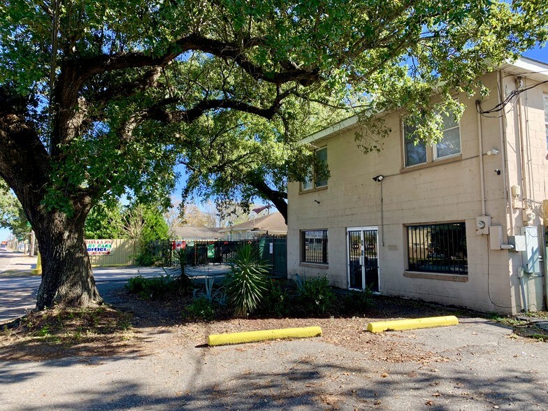 7500 Chef Menteur Hwy, New Orleans, LA 70126 Apartments For Sale